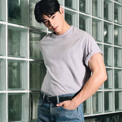6MpWBRnZv's tweet photo. #新しいプロフィール画像 https://t.co/pLE3ESNE7l