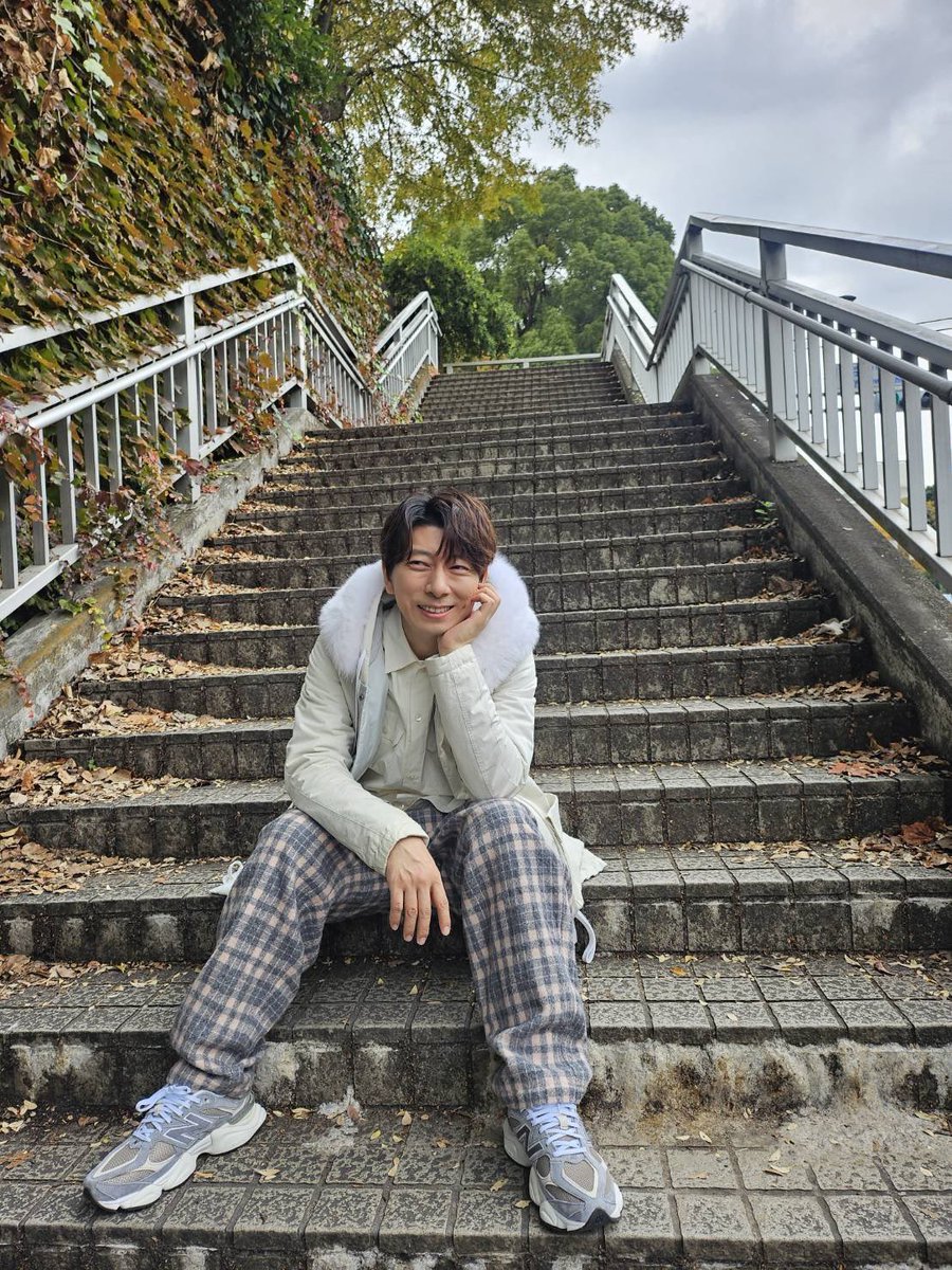 おはようございます☀️ 本日はコンプリートボックス『STEP BY STEP