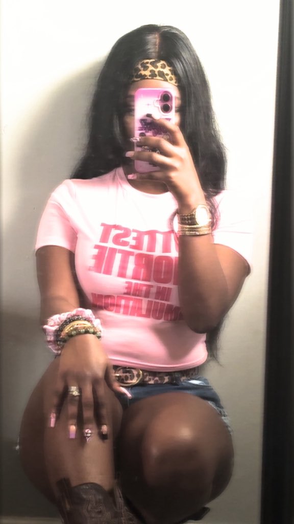 phatdamodel's tweet photo. 🥵🔥💋 https://t.co/1YrEN0hP0w