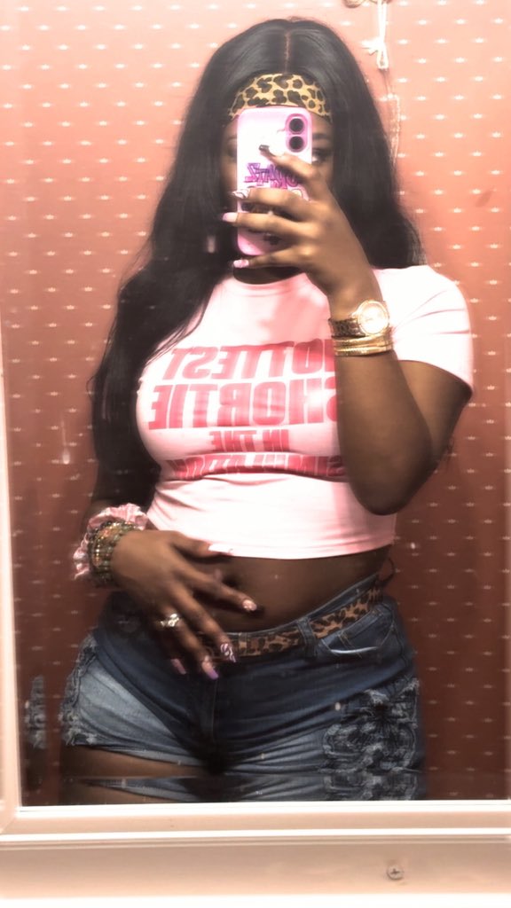 phatdamodel's tweet photo. 🥵🔥💋 https://t.co/1YrEN0hP0w
