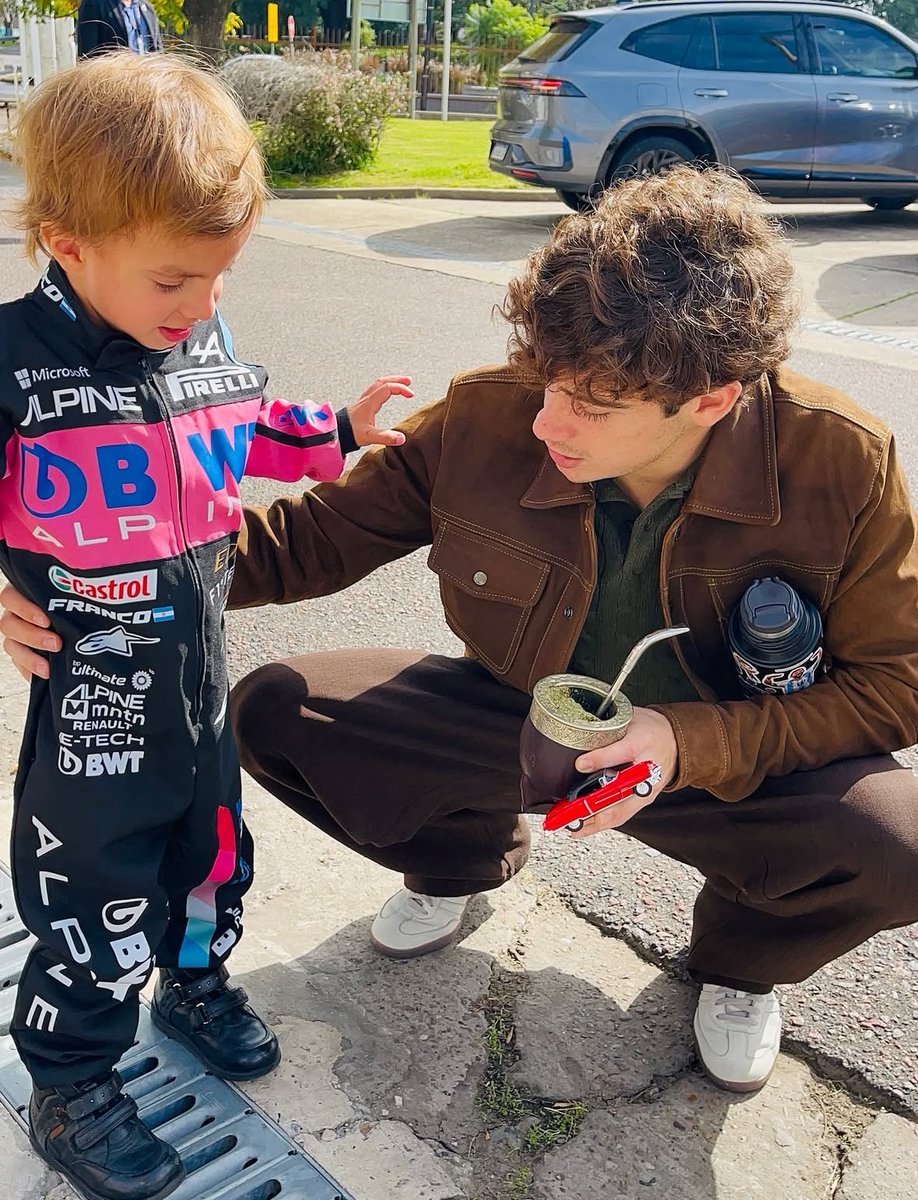 mile ¹ ⁴³ ☆ tweet media