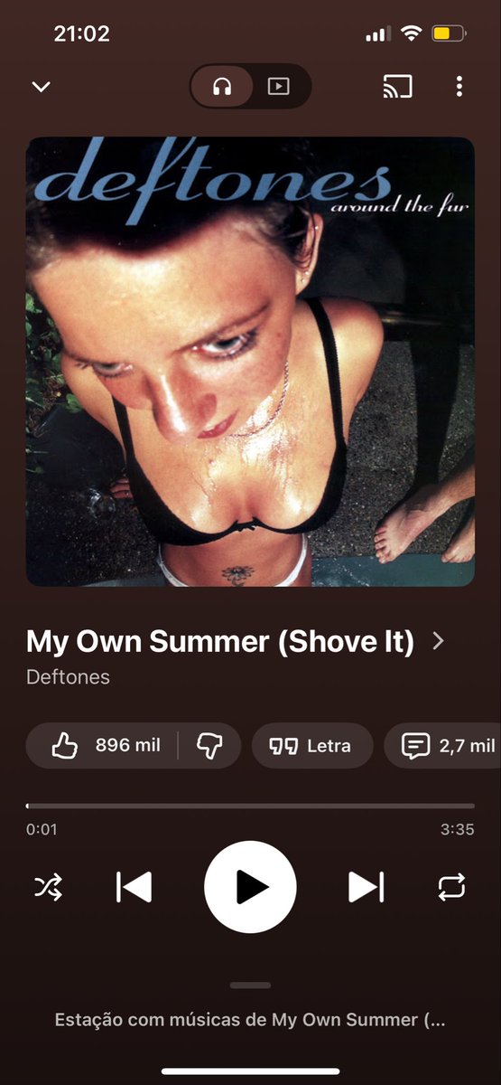 _lyhmatos's tweet photo. Para quem não entendeu, a capa de um dos álbuns de Deftones, é o que era na blusa do Tz https://t.co/vIPqchV7vt