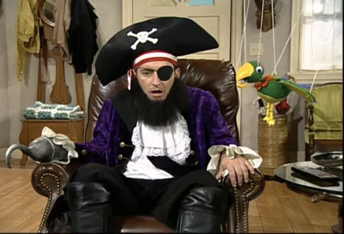 PopStarEevee tweet media