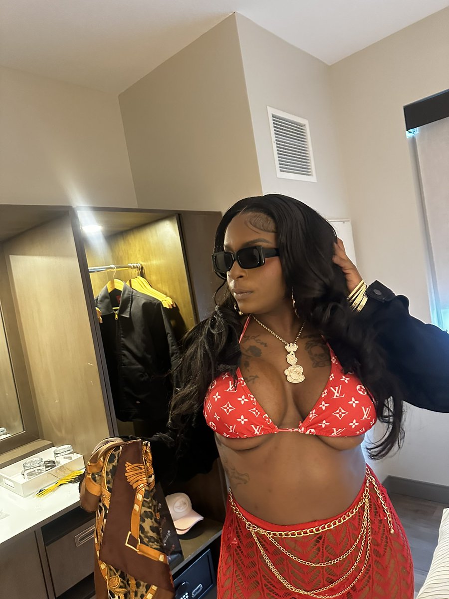 #TheLastWOTY ☕️💙 tweet media