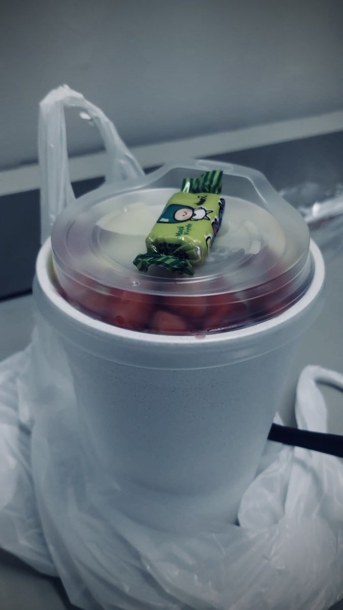 clara ★ VAI VER ENHA, SKZ E BTS tweet media