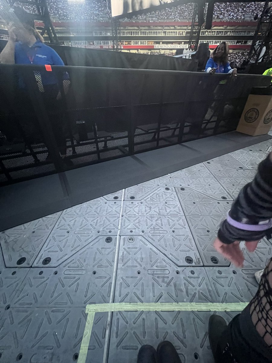 abby is seeing bts tweet media