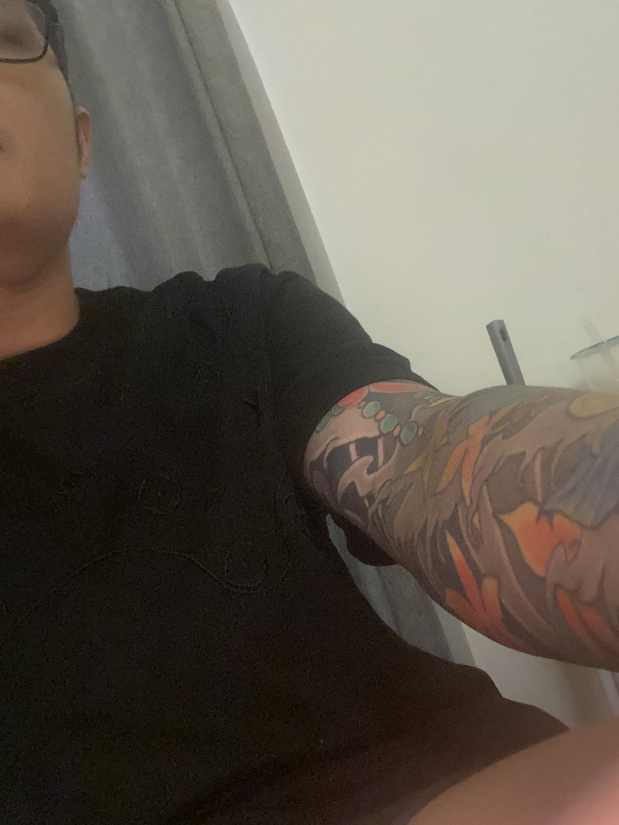 33桃園單男 tweet media