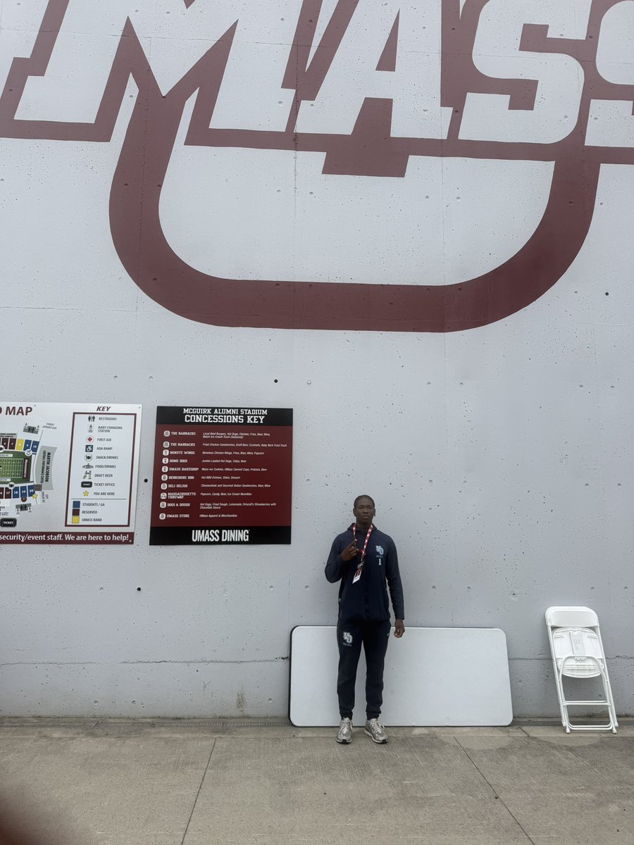 DanielLewis_QB's tweet photo. Great time up in Amherst for UMass’s Spring game, loved to see the guys compete!

@CoachDgrant @RecruitWOFB @WestOrangeHSFB @DMFootball258 https://t.co/3VKwLgDOFP
