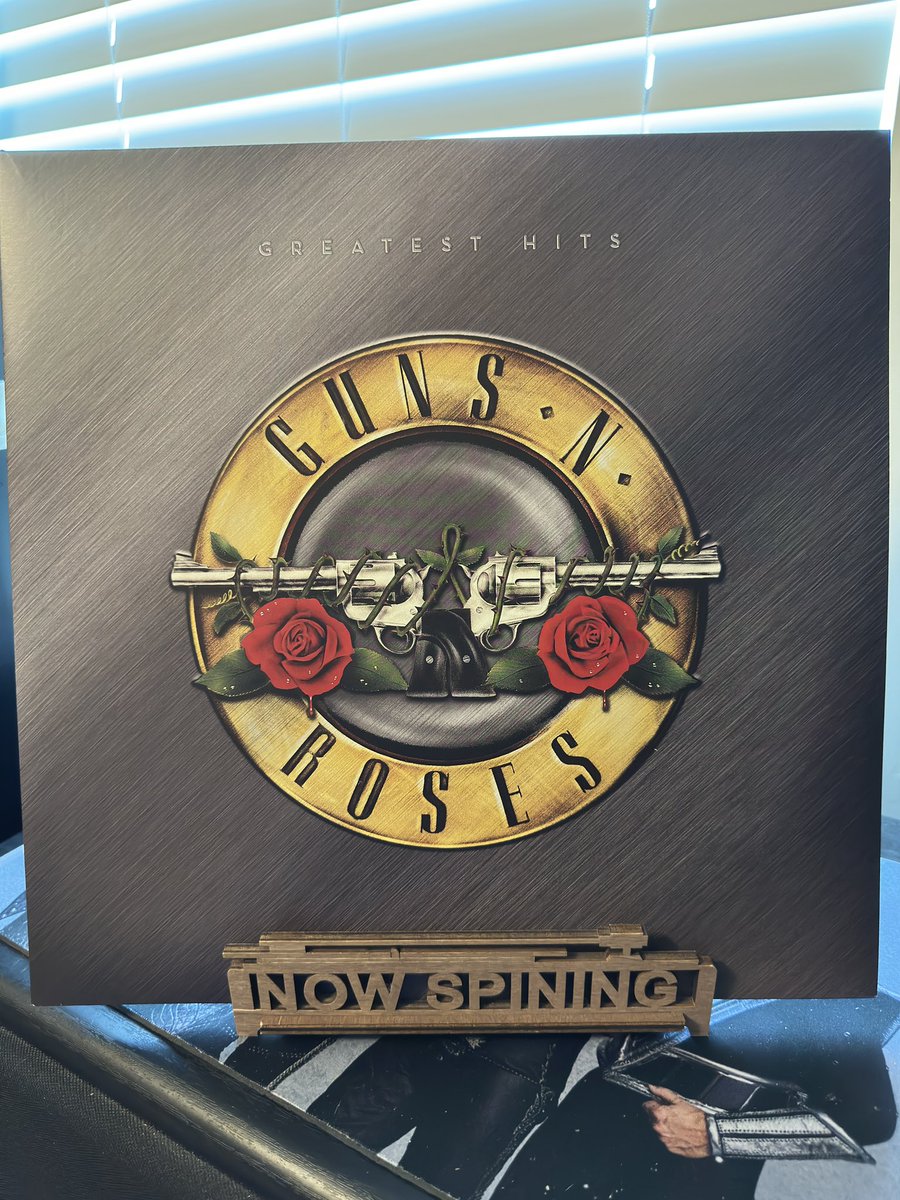 DennisWoods's tweet image. Guns N’ Roses ~ Greatest Hits  (2004)
🤘🔥🤘🔥🤘 @gunsnroses #nowplaying #vinyl