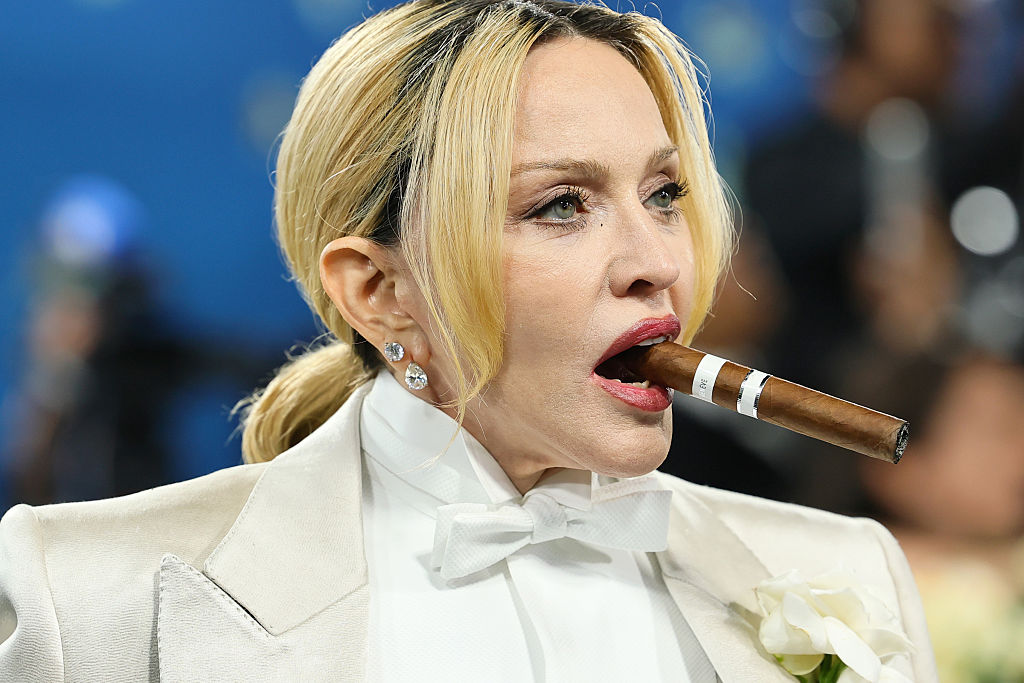 magic1061's tweet photo. Madonna's ‘Confessions II’ Era is About to Begin! Here's Everything You Need to Know [WATCH]: https://t.co/xHwR9Q0wFW @Madonna
 
#Madonna #Madonnafans #Confessions2 #dance #disco #music https://t.co/tOoCtx1HTN