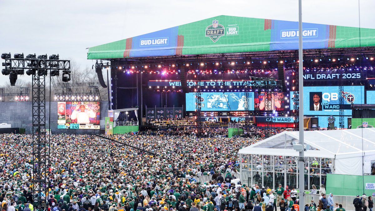 Front Office Sports tweet media