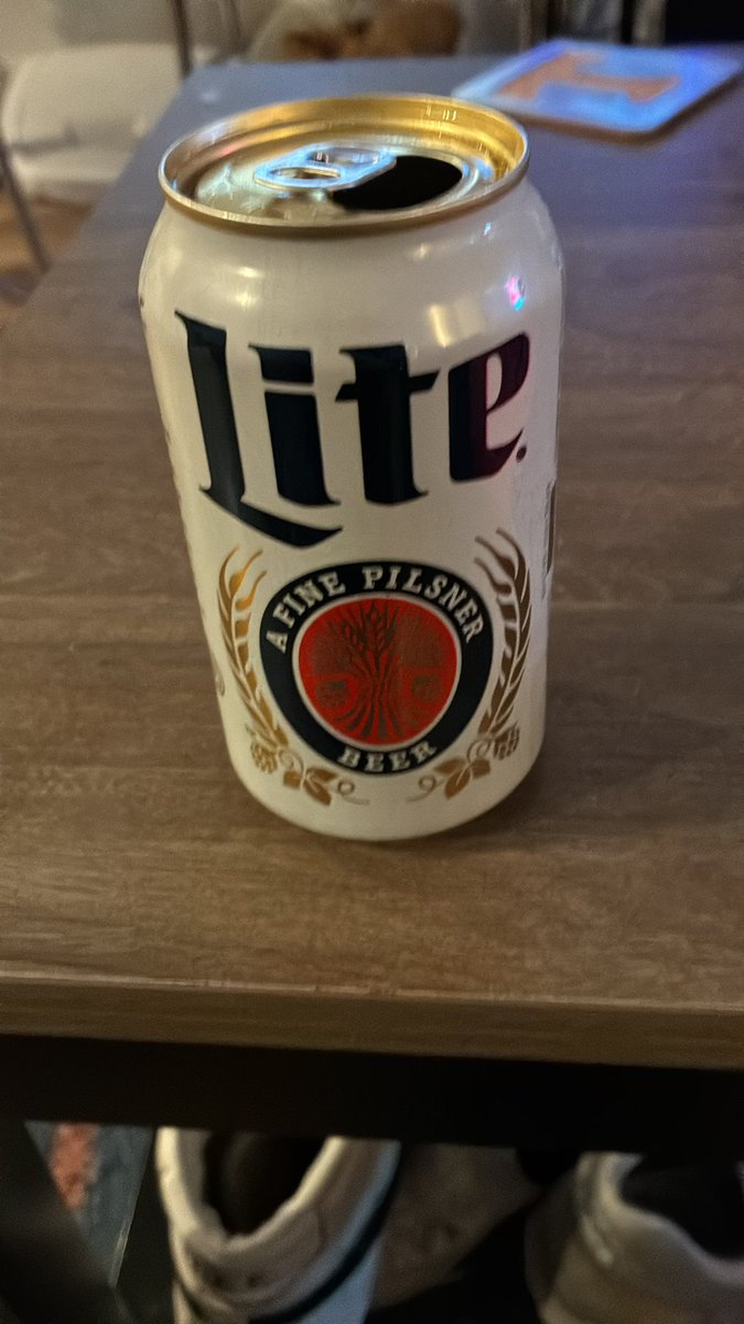 Randy “Bullet Train” Barrett tweet media