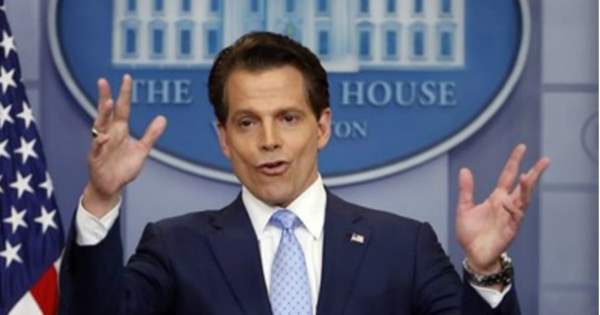 AlternateHist1's tweet image. #tweetfromalternatehistory @AntScaramucci @anthonyvvip @naptownlawyer #whatif Scaramucci mastered the call that mattered? 22nd July, 2017 #OnThisDay in #alternatehistory A controlled conversation changes the West Wing: the Mooch in the White House 2017-21
todayinah.co.uk/index.php?stor…