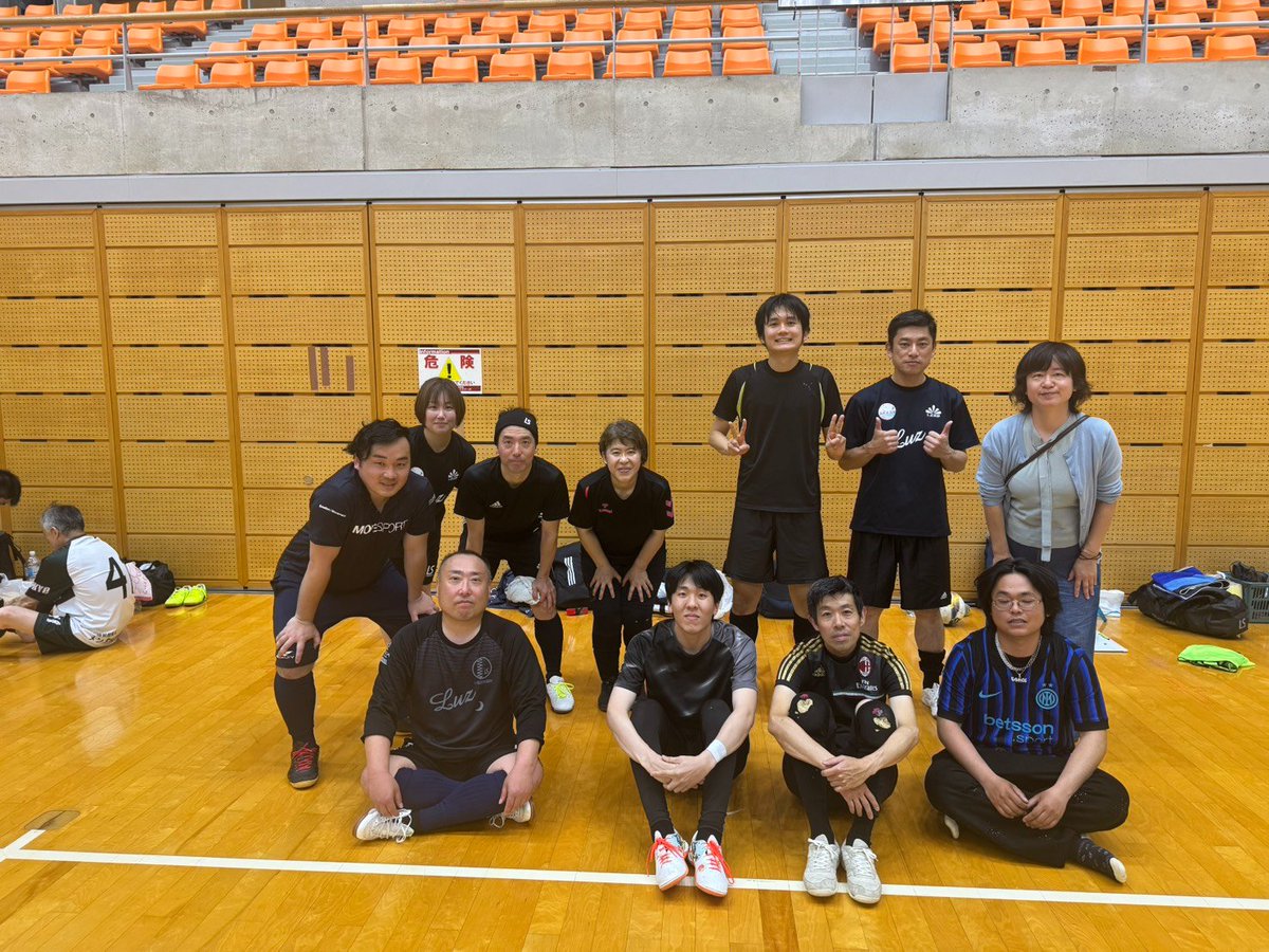 FutsalPort's tweet photo. 昨日は、埼玉・東京のソーシャルチームとのTRMでした⚽
少ない人数でしたが、みんなで最後まで走り抜きました！
対戦していただいたチームの皆さま、ありがとうございました😊（K） https://t.co/rxpE5dUMuu