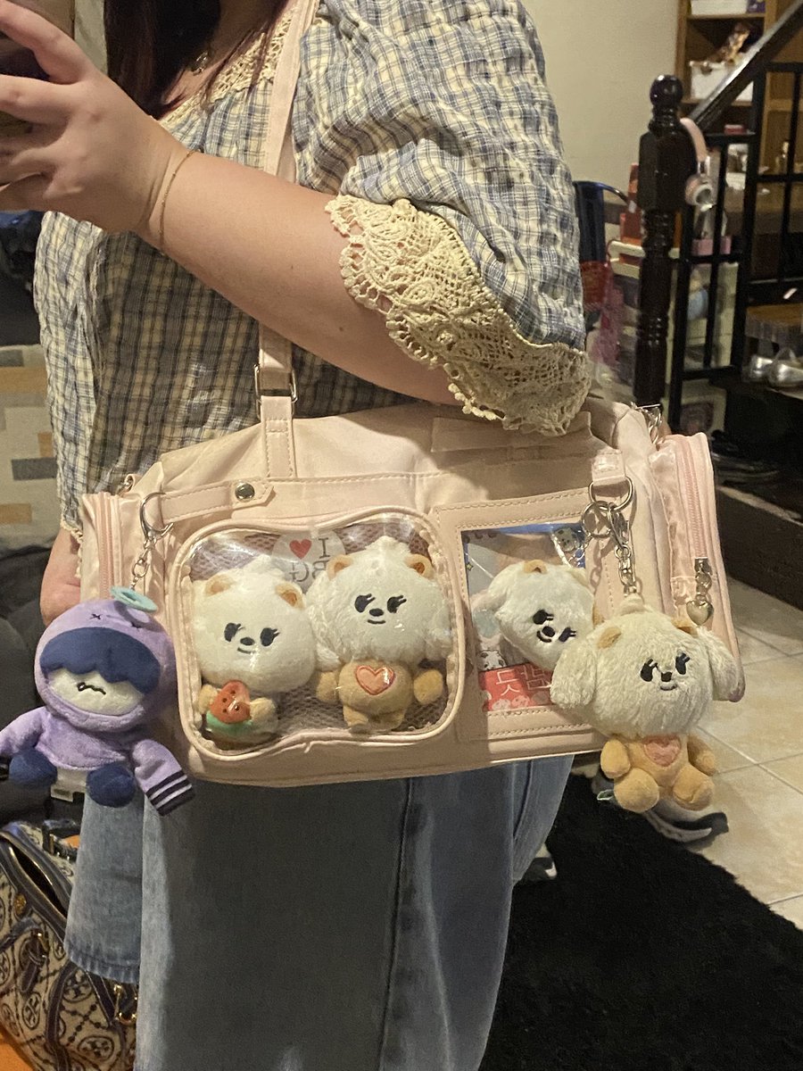 gabby ᶻ 𝗓 𐰁 .ᐟ tweet media