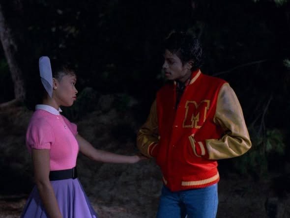 thetalentguru's tweet photo. .@thetalentguru #MichaelMovie
From #TheJacksonFive Motown era, to #TheJacksons adult era - to #MichaelJackson's solo era where he became an icon with the #Thriller album & #TheKingOfPop, MJ reinvented himself with fashion. The Fans are coming thru at screenings!
📸(c)André Barron https://t.co/LGgPO1uynN