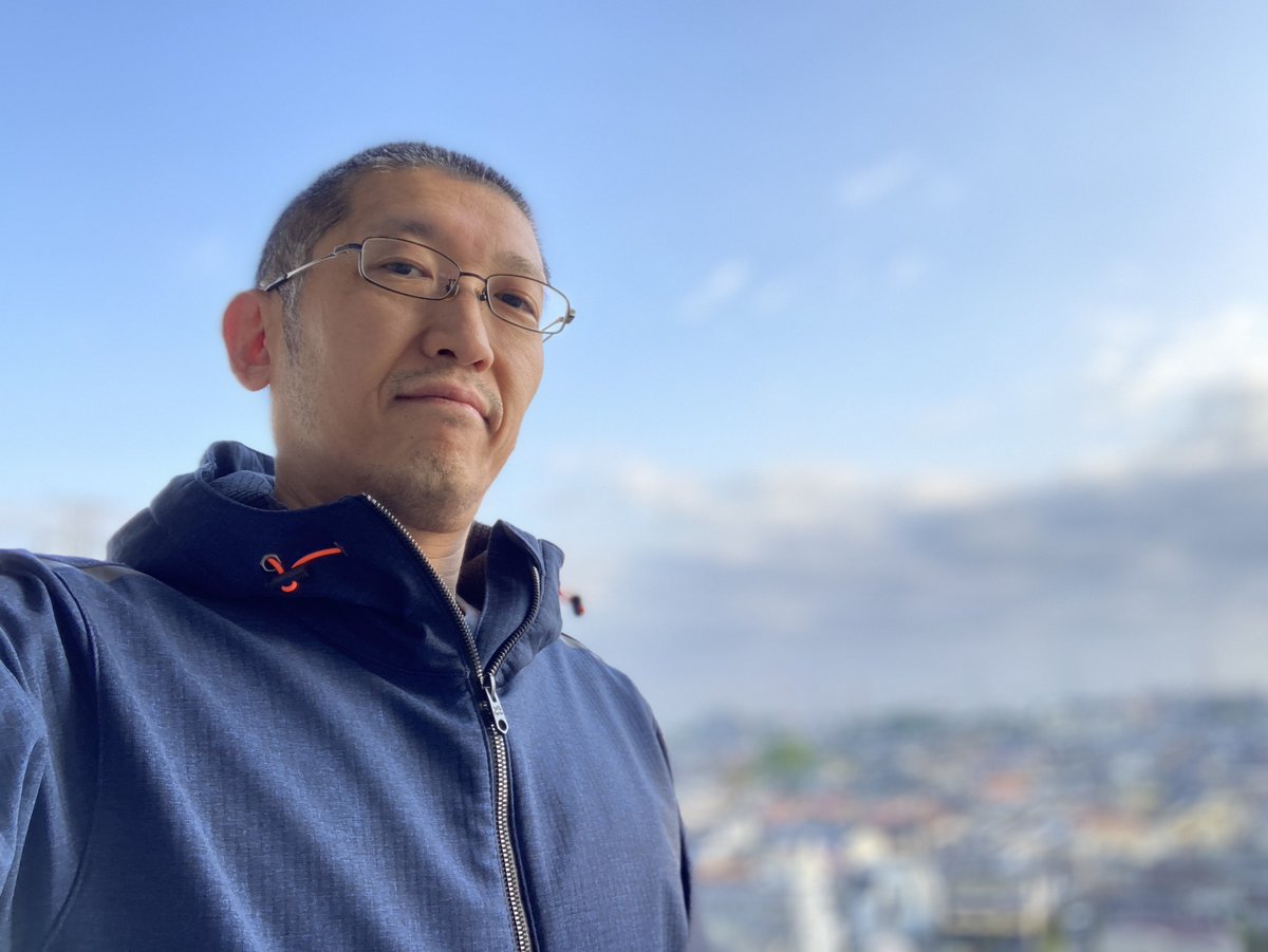 ごろしん tweet media