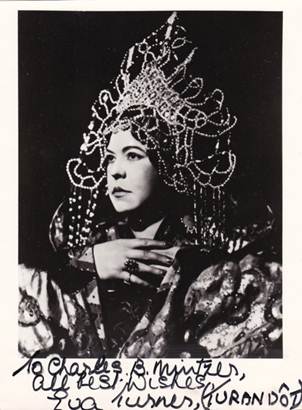 Para Franco Alfano, el compositor que concluyó la #TCVTurandot100, ella era la intérprete ideal de la gélida princesa: la soprano inglesa Eva Turner, que además estrenó el rol en Caracas, en 1930. Mañana su voz incandescente por <a href="/710CAPiTAL/">Radio Capital 710 AM Venezuela. Noticias, deportes</a> y radiocapital710.com