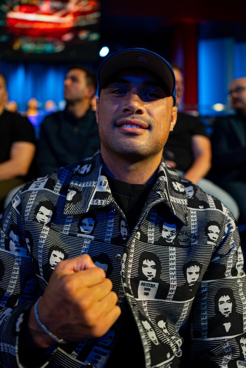 UFC tweet media