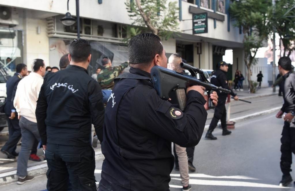 almayadeen_es's tweet image. 🔴Túnez suspende actividades de Liga de Derechos Humanos

📍La Liga describe la decisión como "parte de un patrón más amplio de restricciones cada vez más sistemáticas".

✔️ Más detalles: es.mdn.tv/95hy

#Tunez #DerechosHumanos