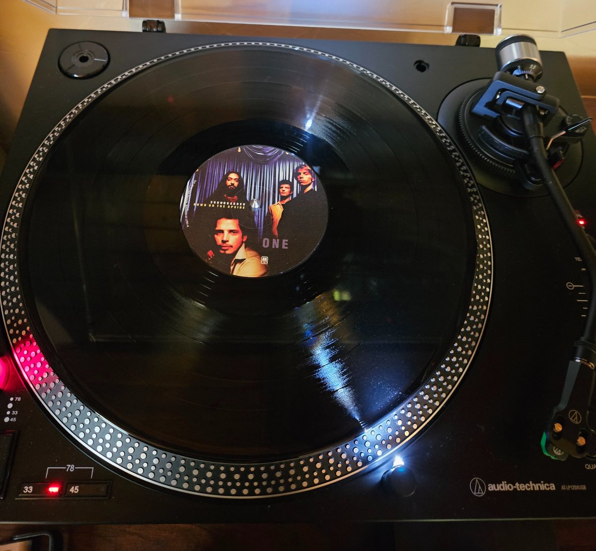 KilpatrickKeli's tweet image. Soundgarden - Down On The Upside 🔥
2016 A &amp;amp; M Records reissue 
#Soundgarden #NowPlaying 

Hoping this will wake me! 🥱🤘❤️