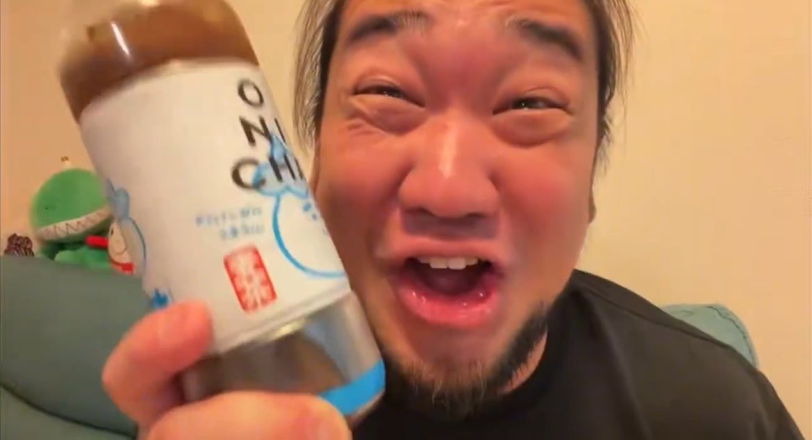 うえむ tweet media