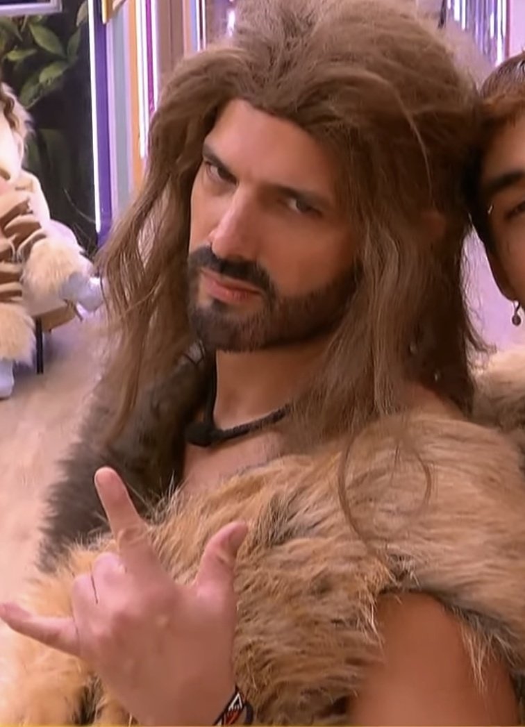 Steven Reyes tweet media