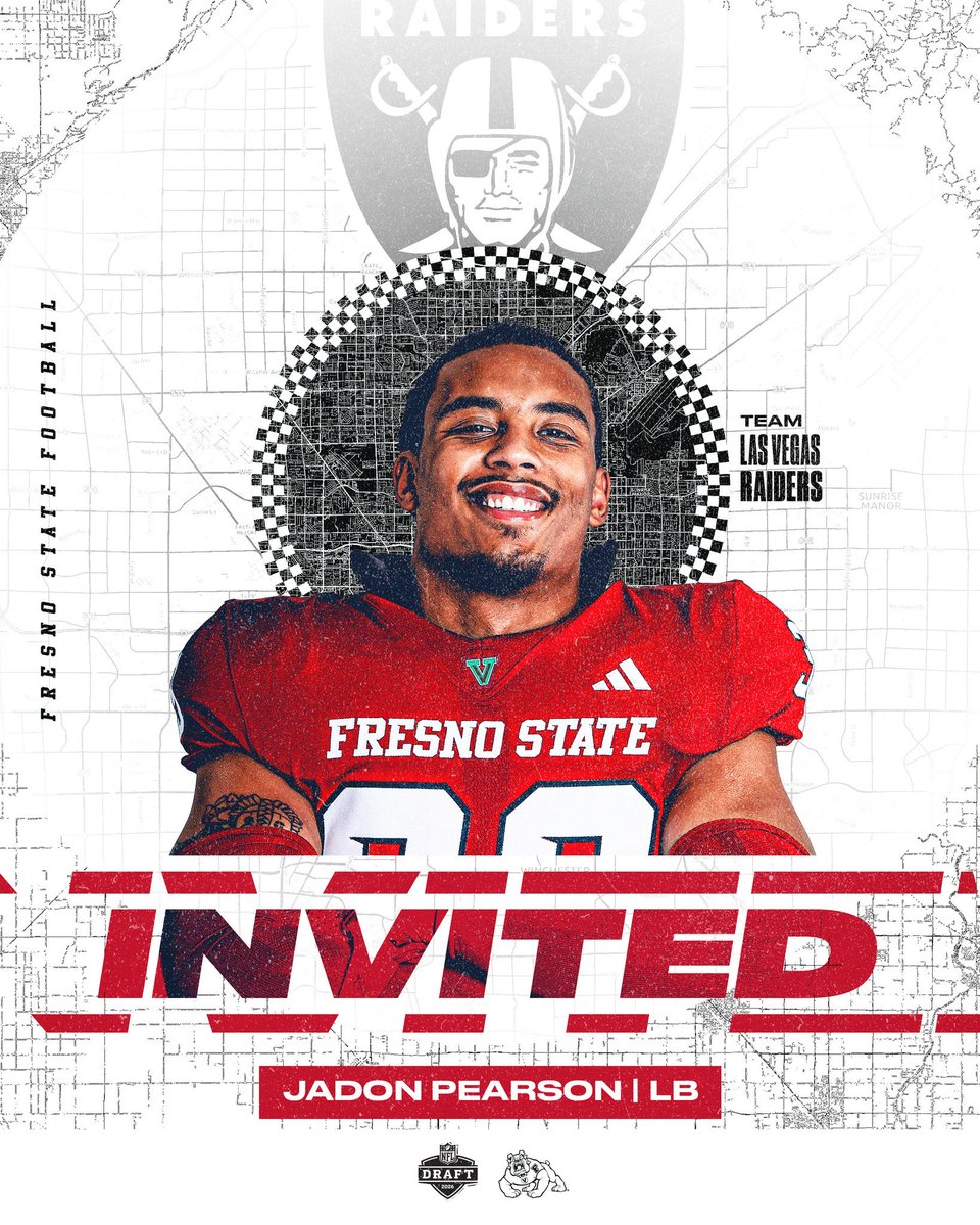 Coach_Entz's tweet photo. Congrats to @Raiders for signing @jadon_pearson39.  You got yourself a good one.  Big things happing for our #Bulldogs 

#BulldogBornBulldogBred #ToughnessWins #PremierDevelopmentalProgram #ProDogs https://t.co/kXa5CweSv6