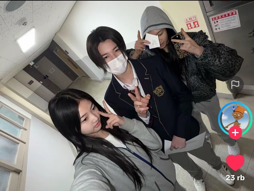 shaa || kinda ia tweet media