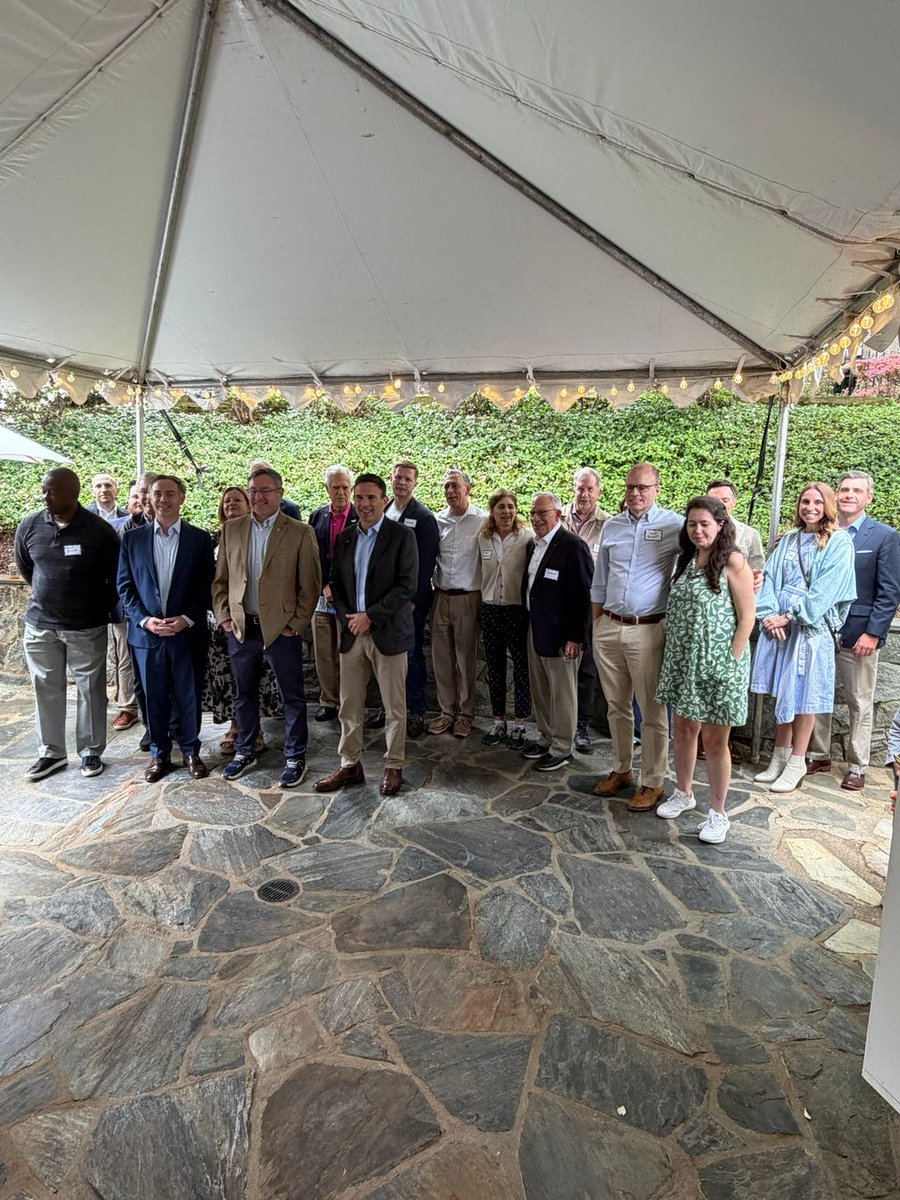 Dan Helmer tweet media