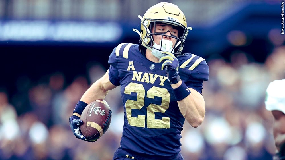 HoustonHoudini's tweet photo. With the 218th pick in the Shadow Draft, the Houston Houdinis select:
Eli Heidenreich RB Navy

#ShadowDraft #ShadowTeam https://t.co/DyQKlArNhQ