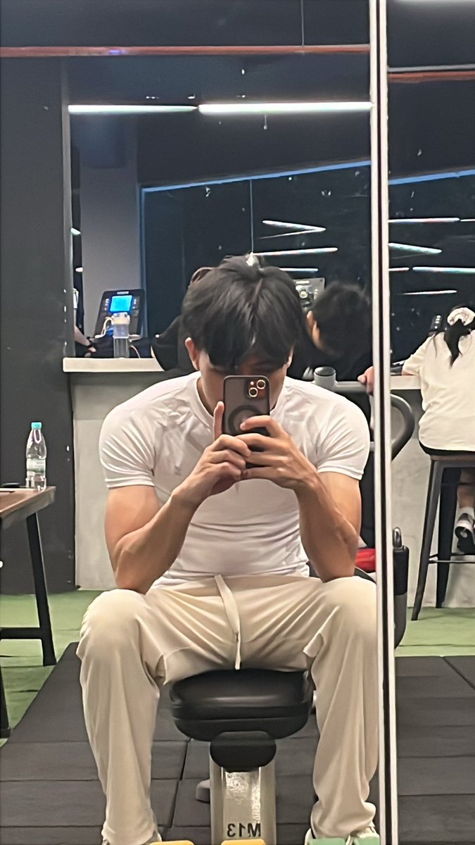 akilnotsleep's tweet photo. Comeback wont hurt ya https://t.co/eeglzdU2jH