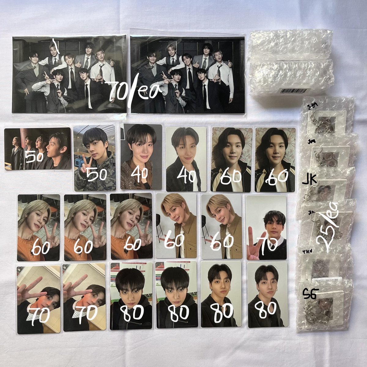 𝓐𝔀𝓪 tweet media