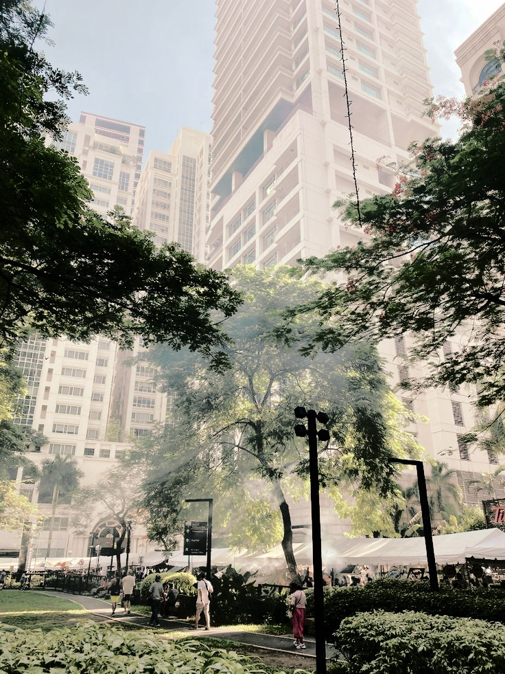 scaerred's tweet photo. oh, how i love peaceful makati mornings. good morning, friends. have a blessed sunday. https://t.co/A3A4pHYZSK