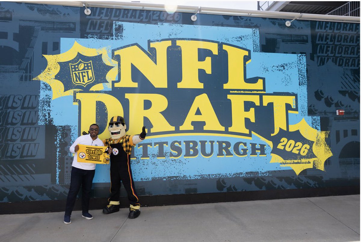 Austin Davis tweet media