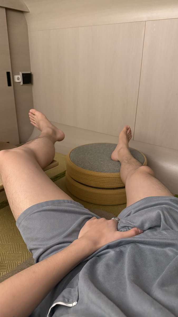 利利利澳锎 tweet media