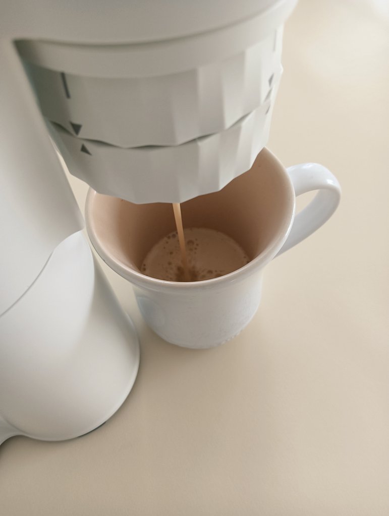 🧸🍎𝑠𝑎𝑚𝑖𝑠𝑎𝑚𝑖🍎🧸 tweet media