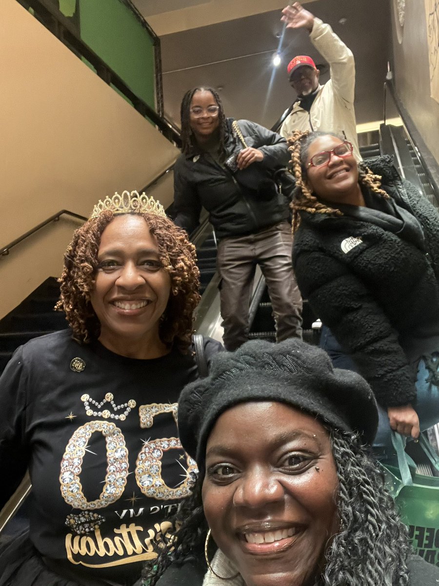 DCE_Love's tweet image. Day trips are the best!#quickgetaway #wicked #newyork