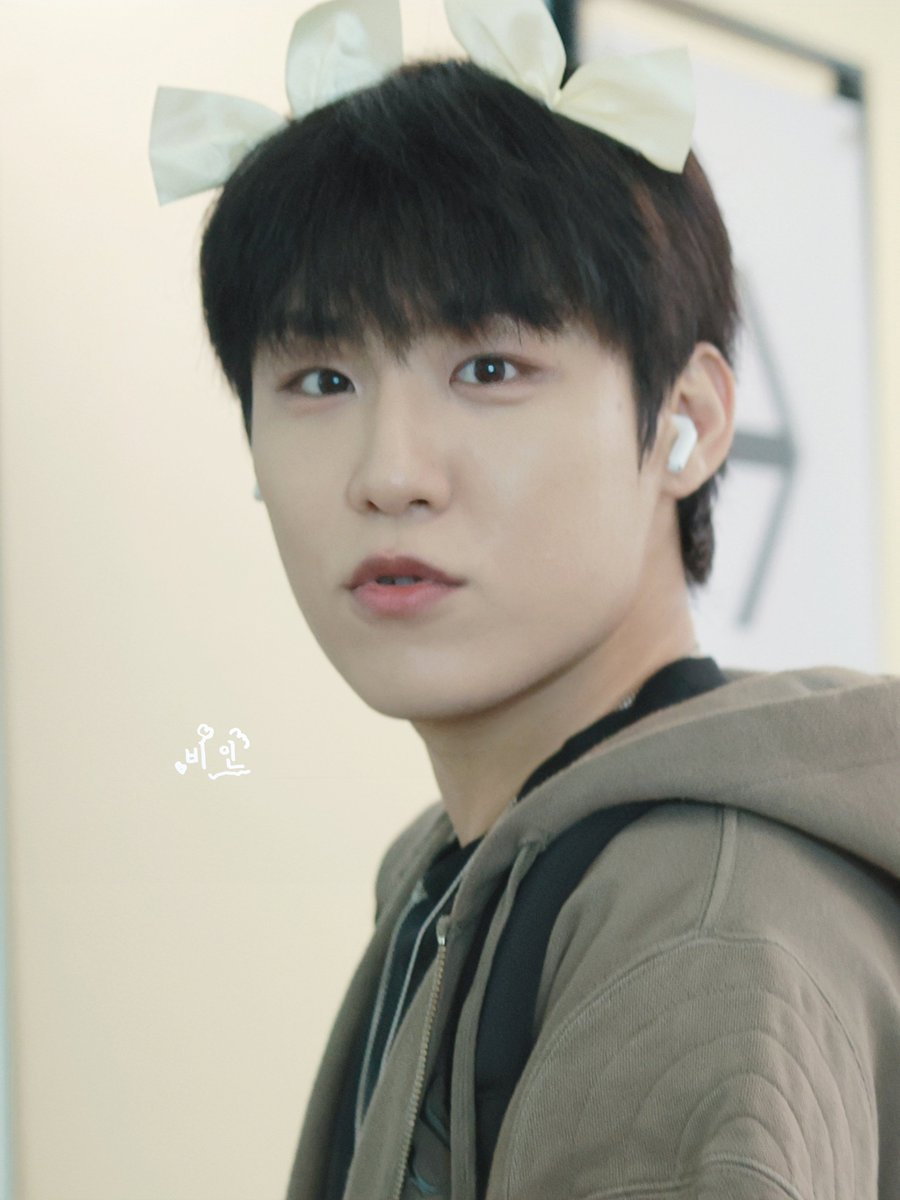 엄청난 이벤트😆🫎

260426 #박우진 #PARKWOOJIN #AB6IX