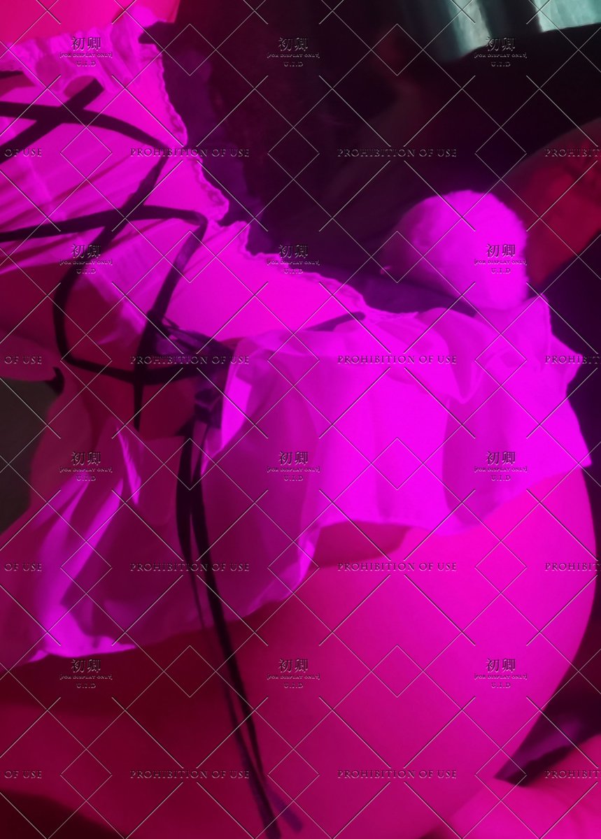 镜月（emo tweet media