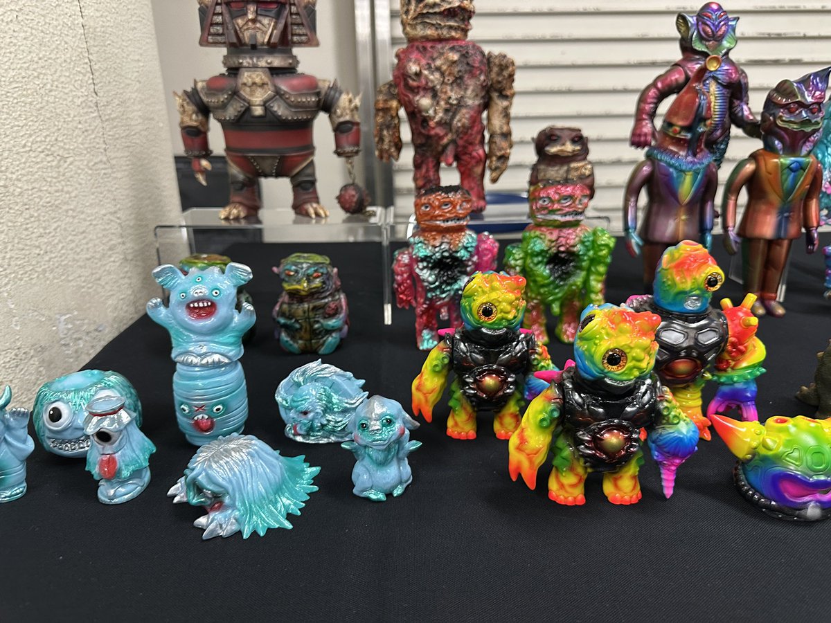 colorcrowcreate tweet media