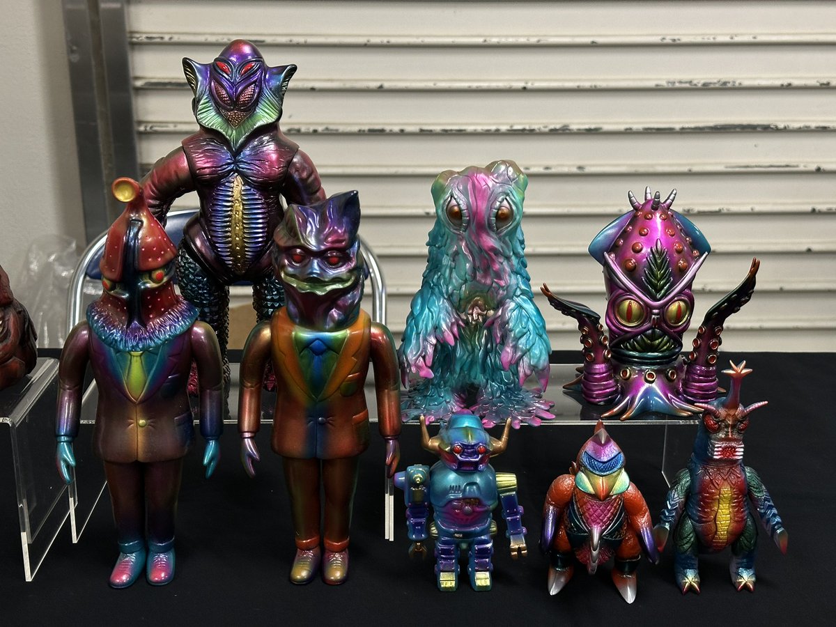 colorcrowcreate tweet media