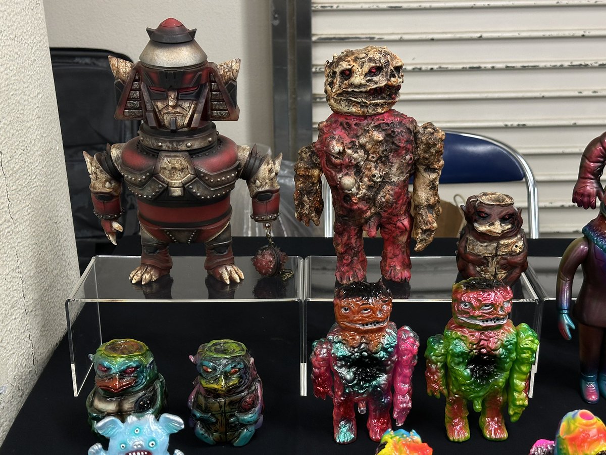 colorcrowcreate tweet media