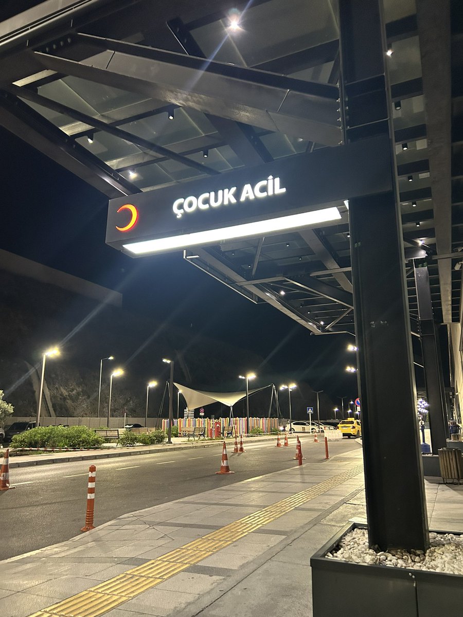 onur • tweet media