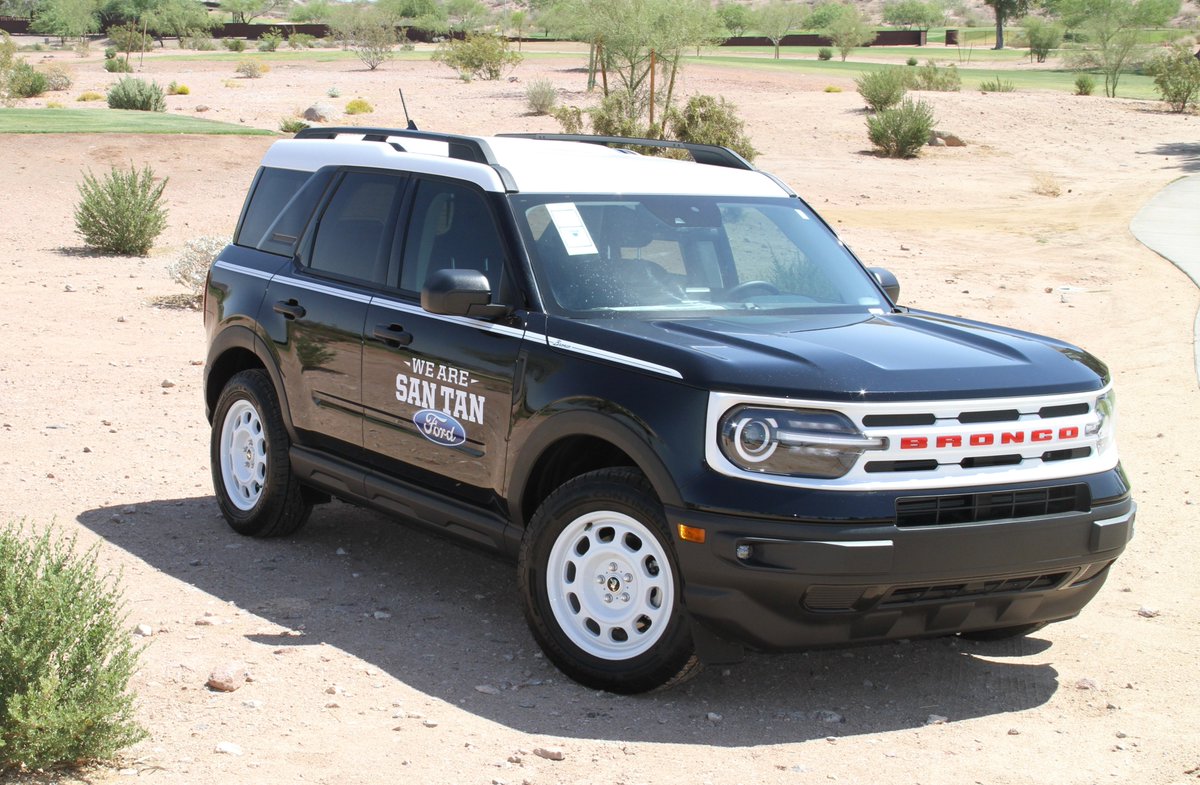 TheVABC's tweet photo. Think you've got what it takes to win a brand-new Ford from @SanTanFord? Play in the 24th Annual VABC Charity Golf Tourney on 5/9 at @PapagoGolf and compete in the Hole-in-One Contest for your shot at the big prize! Only 3 foursomes left! Early Bird pricing ends soon—sign up now! https://t.co/AHIMsq9lPN