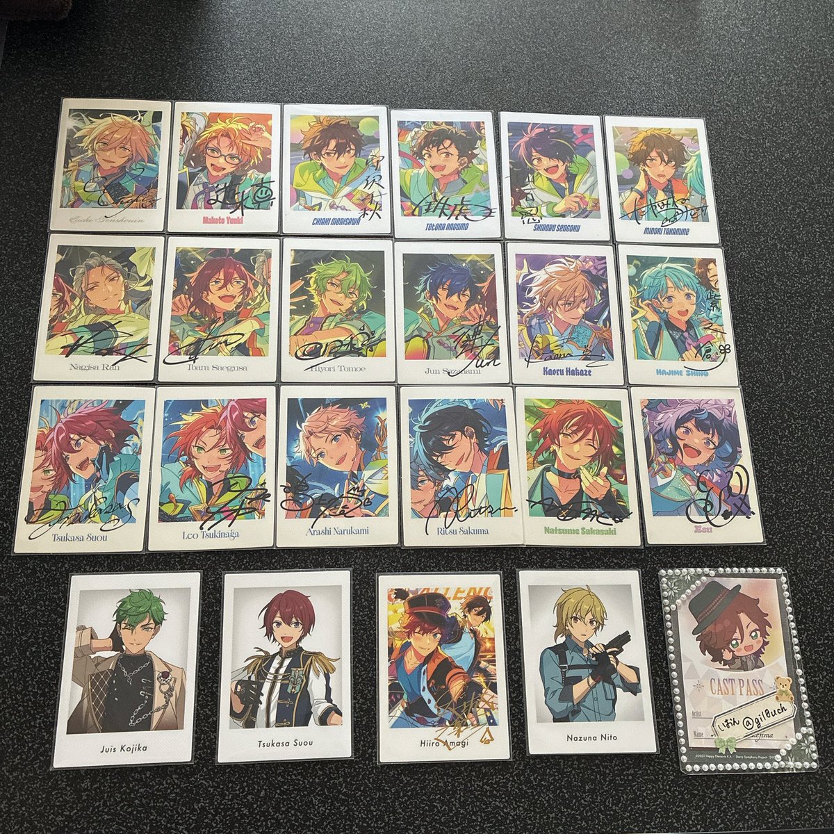 gil0uch's tweet photo. 【交換/譲渡】あんスタ 10周年 10th ぱしゃっつ 特典 

譲| 英智 真 千秋 鉄虎 忍 翠 凪砂 茨 日和 ジュン 薫 創 司 レオ 嵐 凛月 夏目 エス ジュイス 
(過去弾特典)一彩 なずな

求 | 斑 又は 120円+送料
特典:颯馬 維吹 > 敬人
ジュイスは悩んでいるため望見との交換のみ
チップス:同種颯馬 維吹
→ https://t.co/iB7AgK38Es