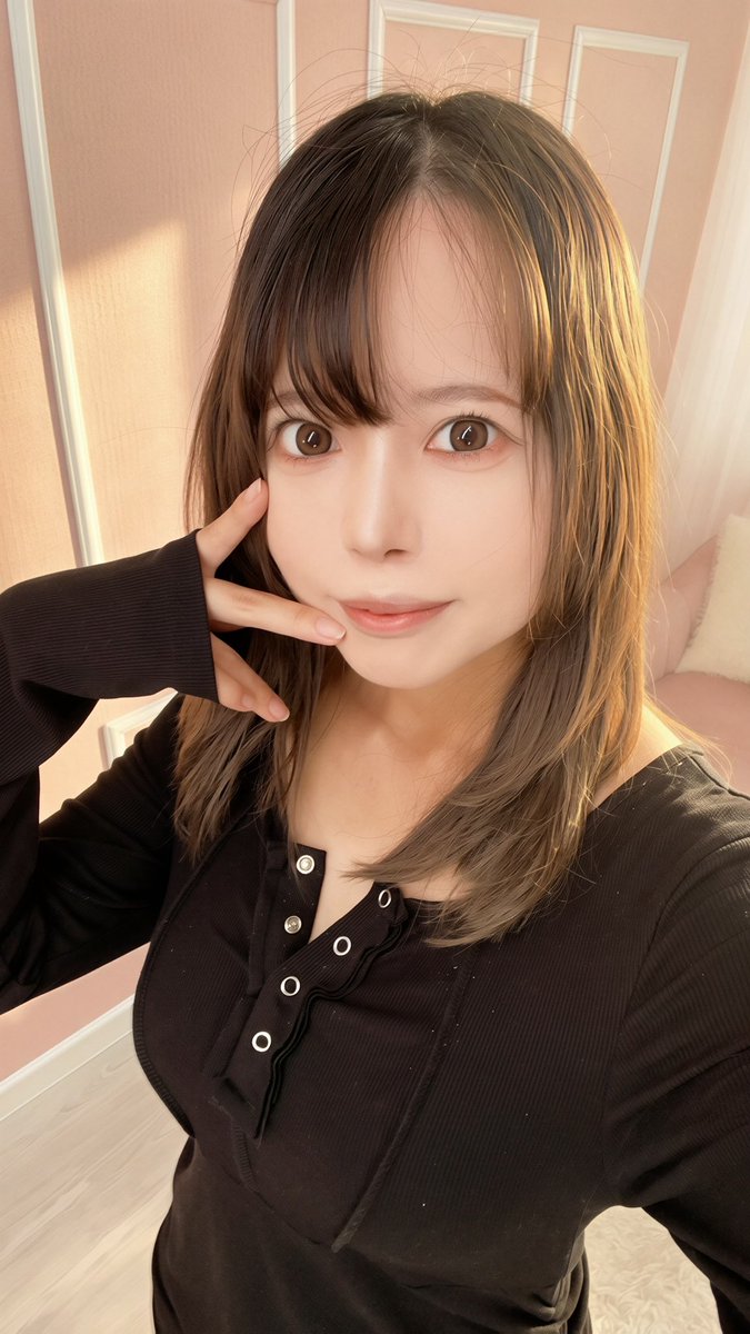 りりあ tweet media