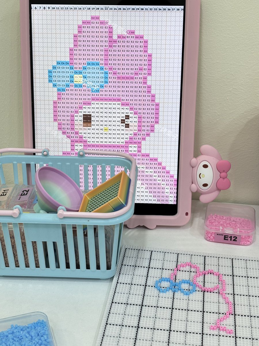 翻斗大街不知名美女 tweet media