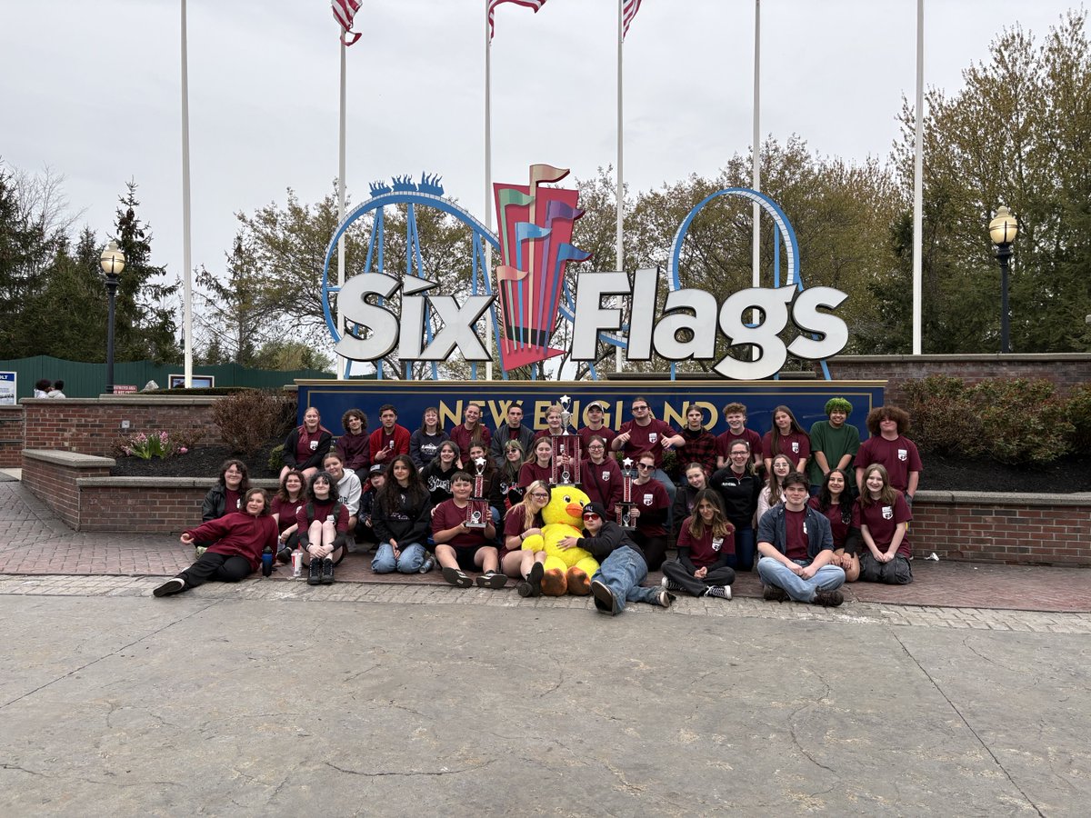 APMikeLavelle's tweet photo. Quaboag Singers and Wind Ensemble both earned an Excellent rating today at Music in the Parks and was awarded the Espirit Award for professionalism!!#goboag 💥🥁😎👏🏻👏🏻👏🏻 https://t.co/ZZPl7KJ2sc