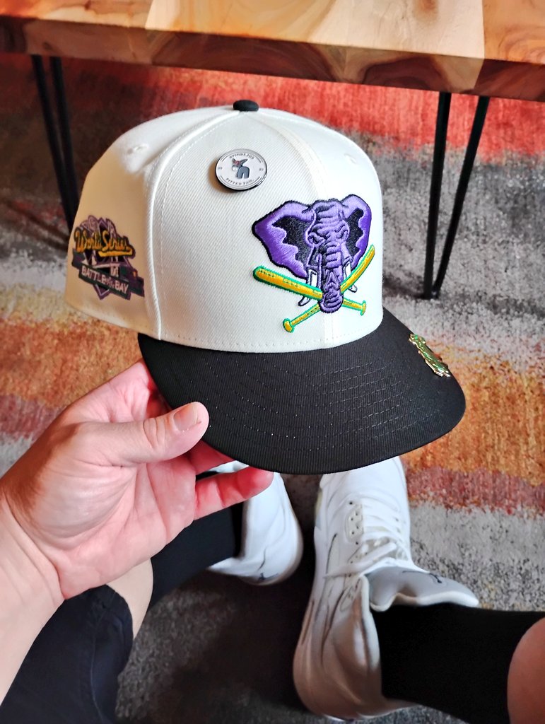 creamm1987's tweet image. #FOTD #KOTD @PINdejos1
OG Metallic 5s just like my Brotha @Cmd_Guap1 on this chill #Saturday
#PINdejos #NUMaera
🌎Wide🧢#Family
@Catoishere @ElShaungo_ @DyeMasterDiscs @ChiefWahoo22 @miggy_roman @Uli_GEE @edthehead64 @sdfitteds @scarface1197 @BWoodie97 @NewEraWes @TheManWithESPN